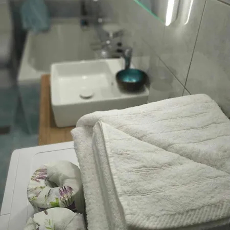 Chrysanty's Tea House