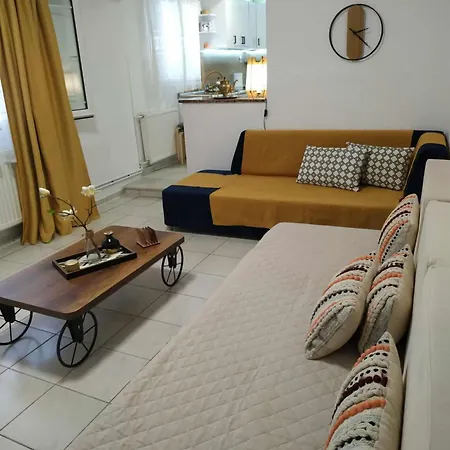 Chrysanty's Tea House * Kalambaka