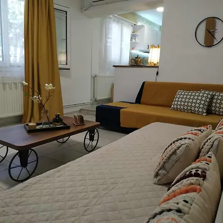 Chrysanty's Tea House * Kalambaka