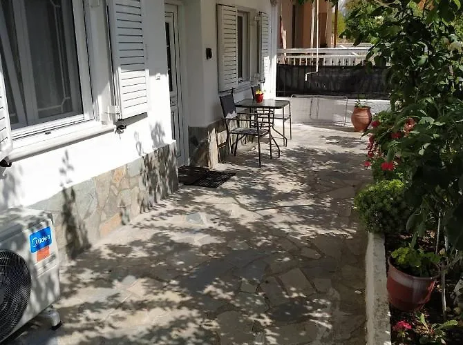 Chrysanty's Tea House Kalambaka