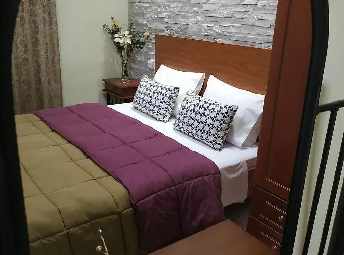 Chrysanty's Tea House *