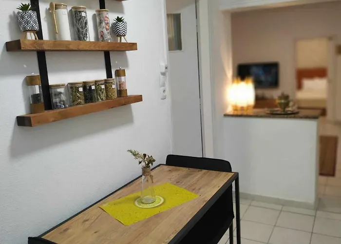 Chrysanty's Tea House * Kalambaka