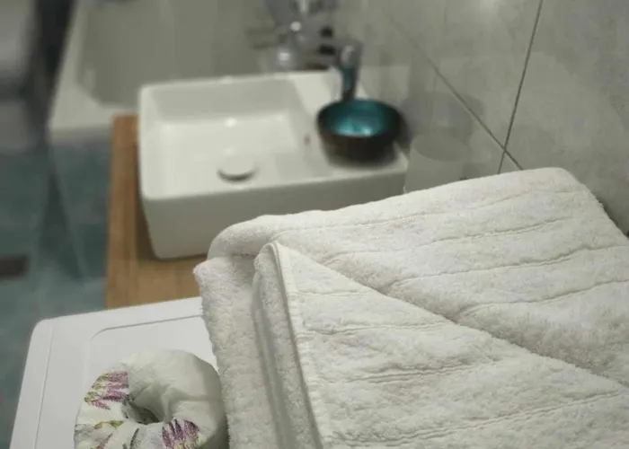 Chrysanty's Tea House