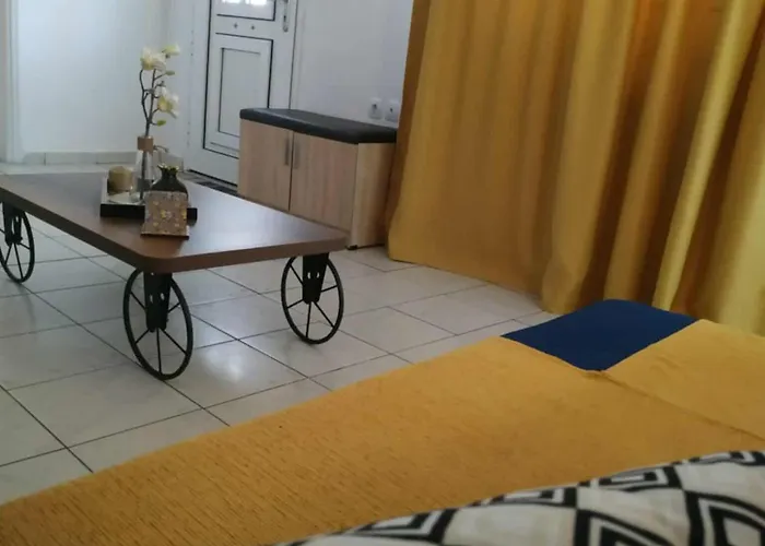 Chrysanty's Tea House *